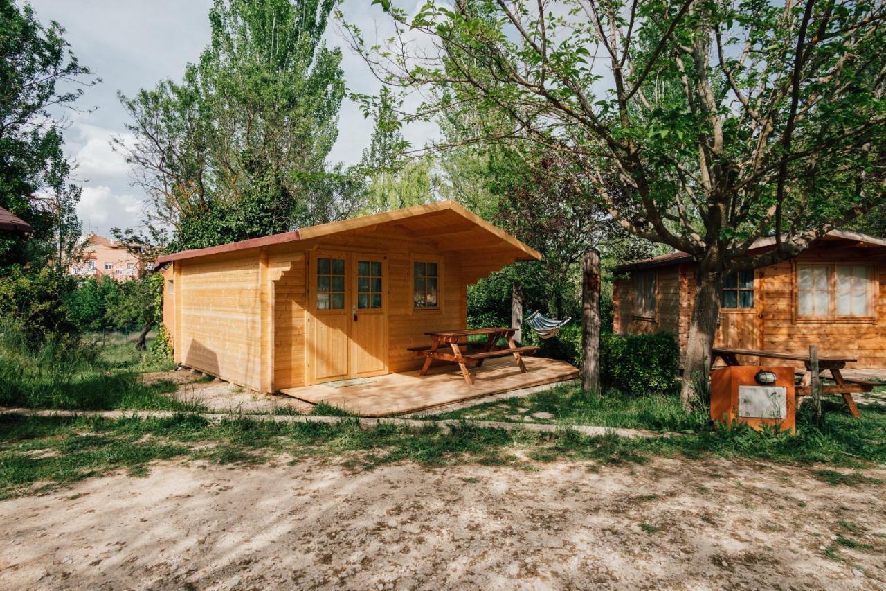 Slow Life Camping Venta Del Moro Bagian luar foto