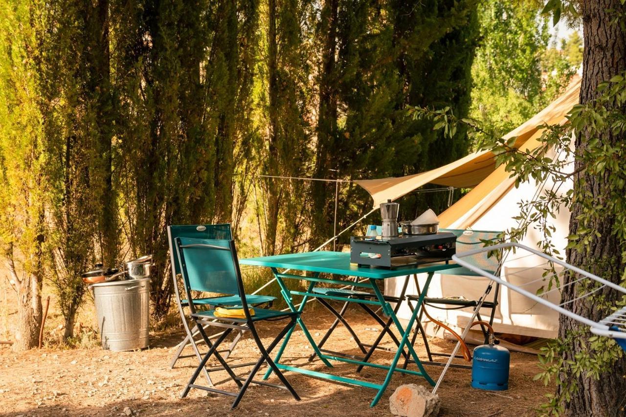 Slow Life Camping Venta Del Moro Bagian luar foto