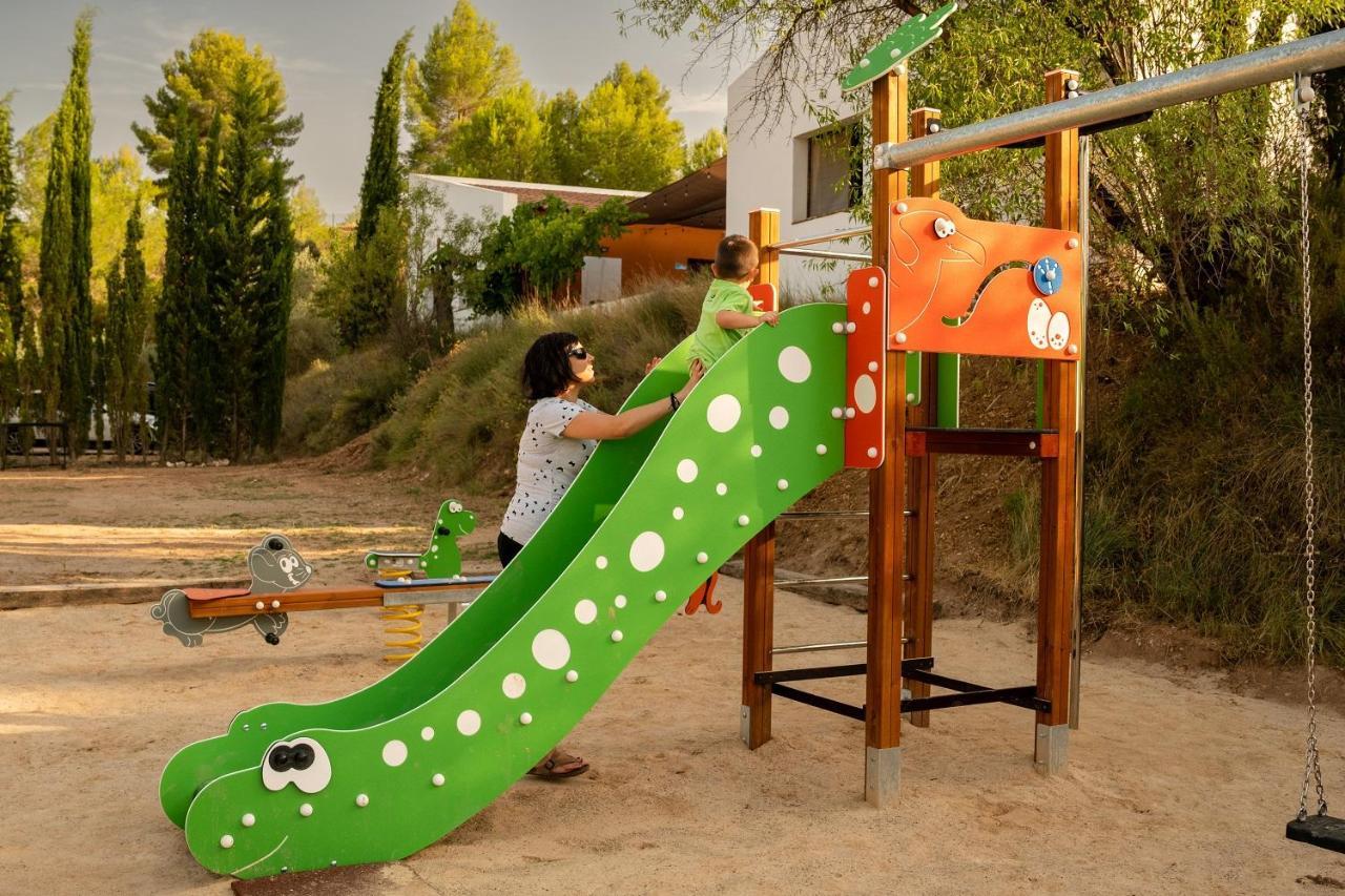 Slow Life Camping Venta Del Moro Bagian luar foto